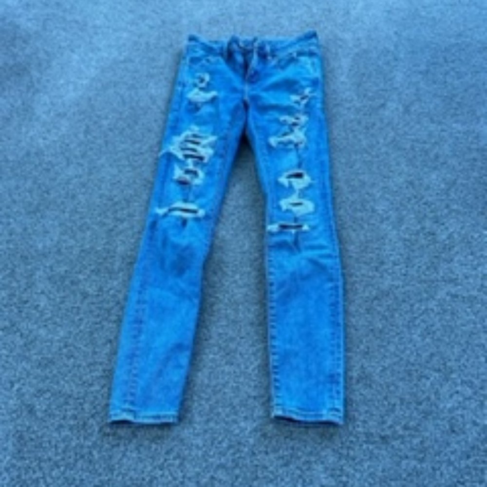 American Eagle jeans LOT OF 2